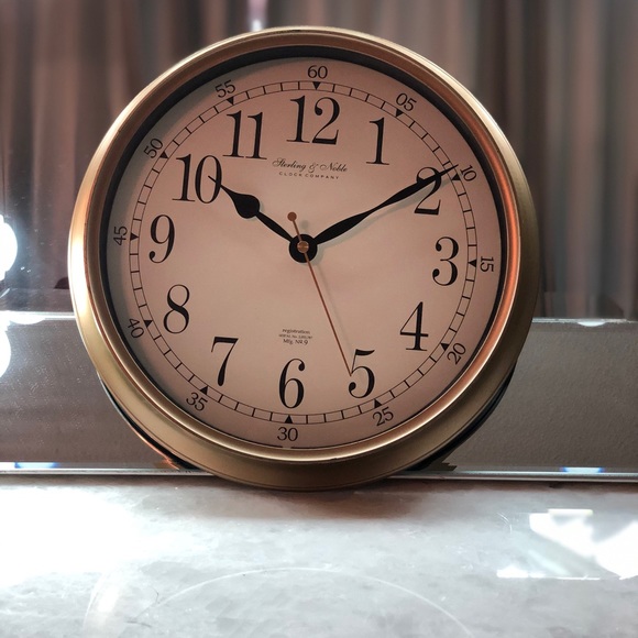 Gold clock - Picture 2 of 2